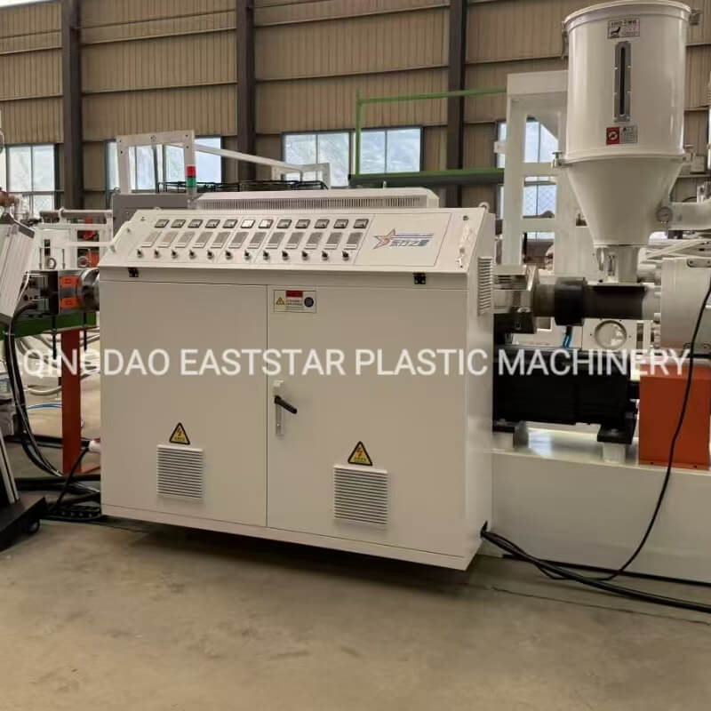 पशुधन प्रजननासाठी एक-दोन पीव्हीसी प्रोफाइल उत्पादन लाइन